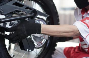 Ingin Tahu Cara Merawat Rantai Sepeda Motor Ala NSS Kedaton? Yuk Simak Caranya